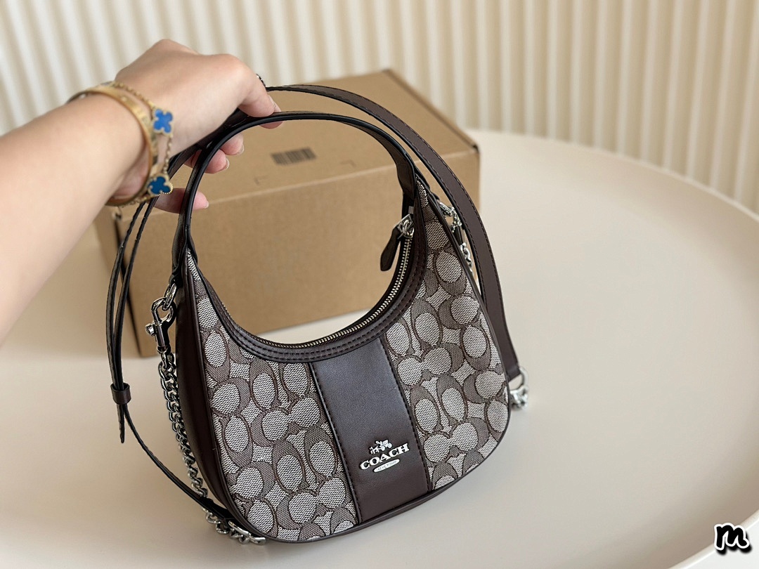 Coach Carmen Mini Crossbody · 4792 — תמונה 9