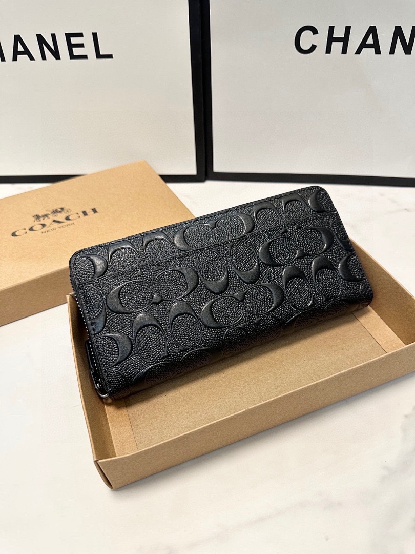 Coach Long Zip Around Wallet in · 5767 — תמונה 13