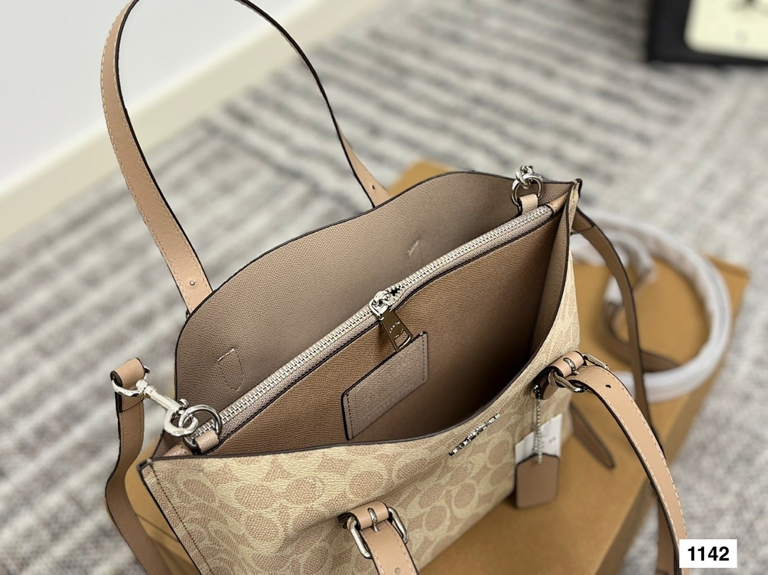 Coach Mollie Tote 25 · 5532 — תמונה 3