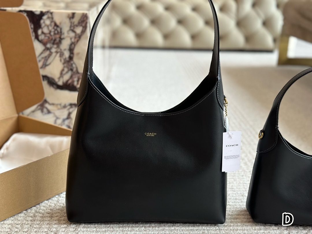 Coach Brooklyn Shoulder Bag 28 · 5197 — תמונה 10