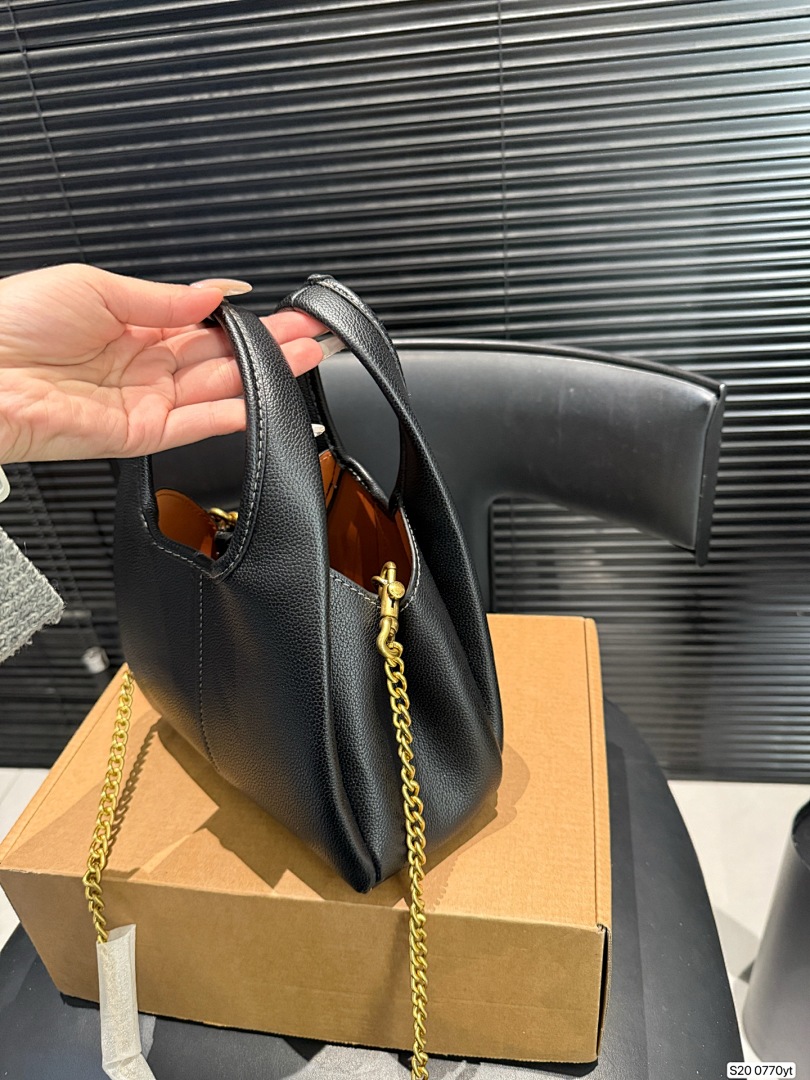 Coach Lana Shoulder Bag 19 · 6093 — תמונה 6
