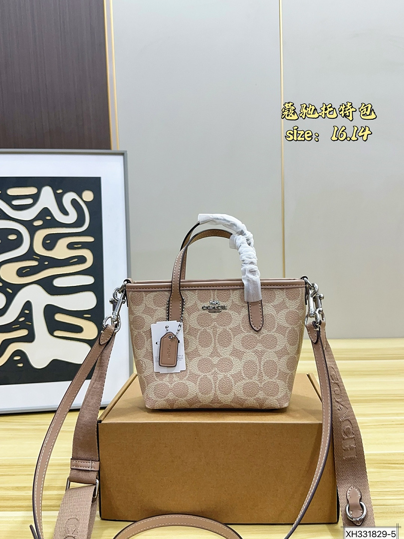 Coach City Mini Tote · 6390 — תמונה 10