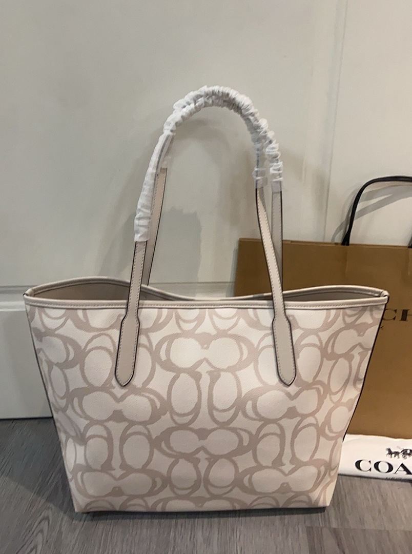Coach City Tote · 5528 — תמונה 9