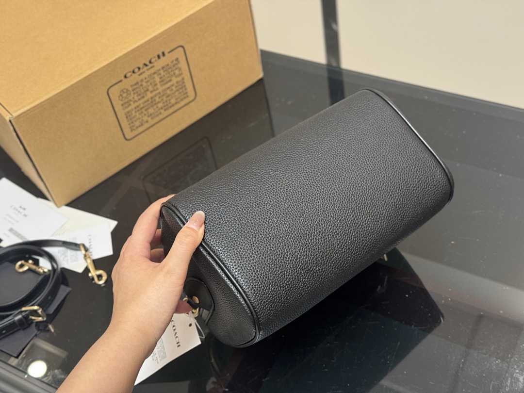 Coach Rowan Satchel · 5548 — תמונה 6
