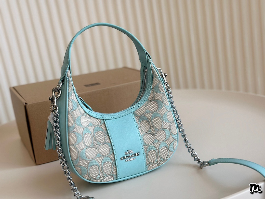 Coach Carmen Mini Crossbody · 4792 — תמונה 11