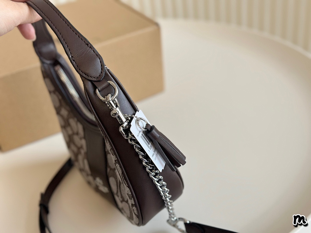 Coach Carmen Mini Crossbody · 4792 — תמונה 7