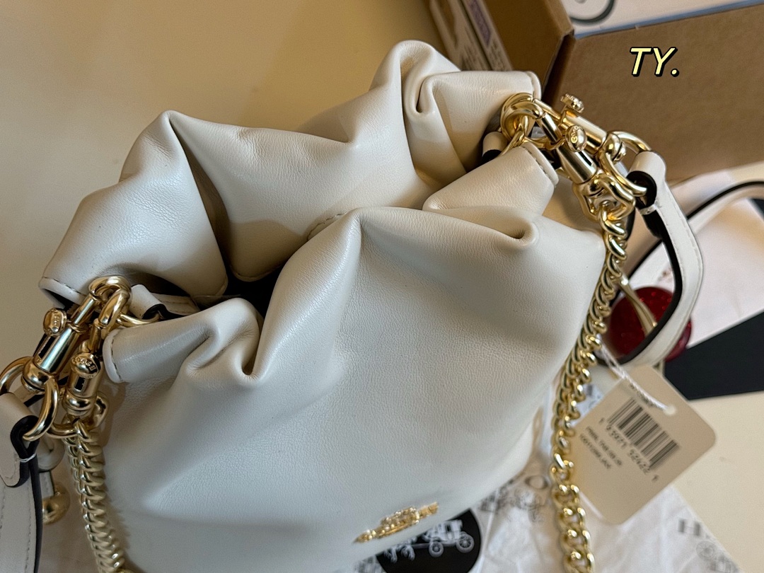 Coach Faye Mini Drawstring Bag · 6094 — תמונה 5