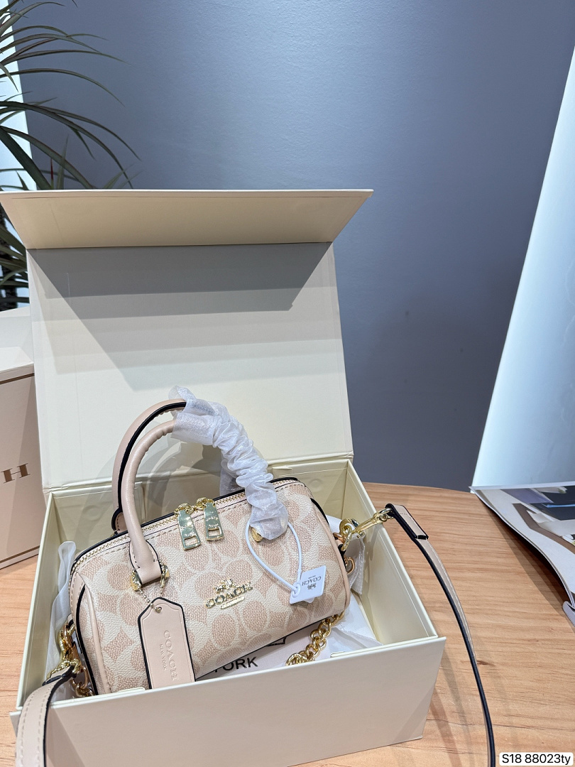Coach Mini Rowan · 6389 — תמונה 16