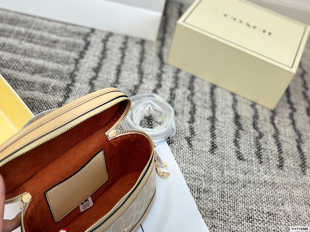 Coach Rainer Crossbody Bag 18 · 6086 — תמונה 11