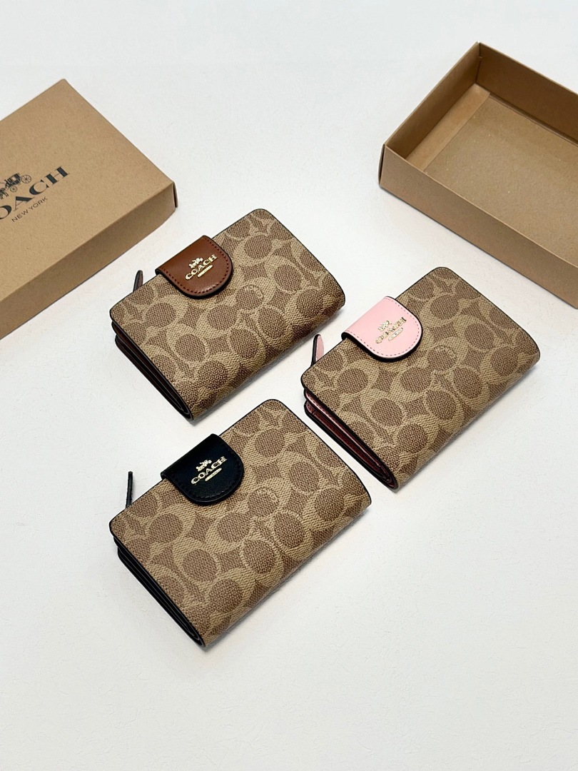 Coach Medium Corner Zip Wallet · 6066 — תמונה 14