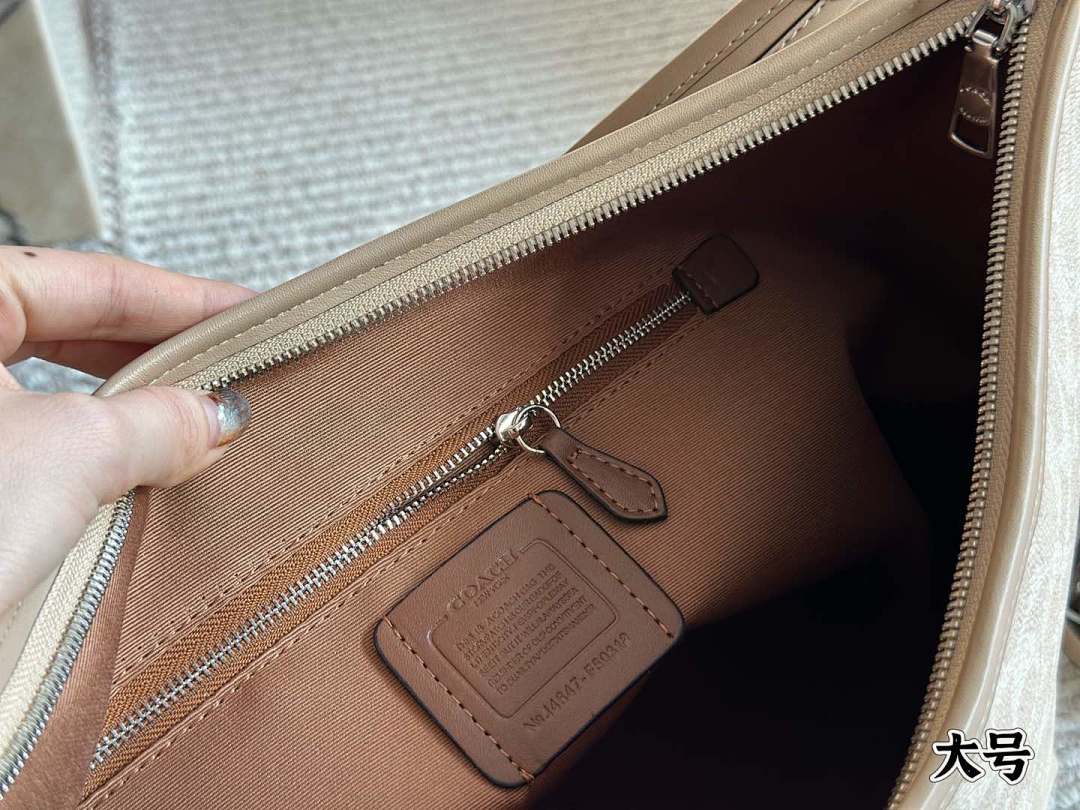 Coach Laurel Shoulder Bag · 5145 — תמונה 11