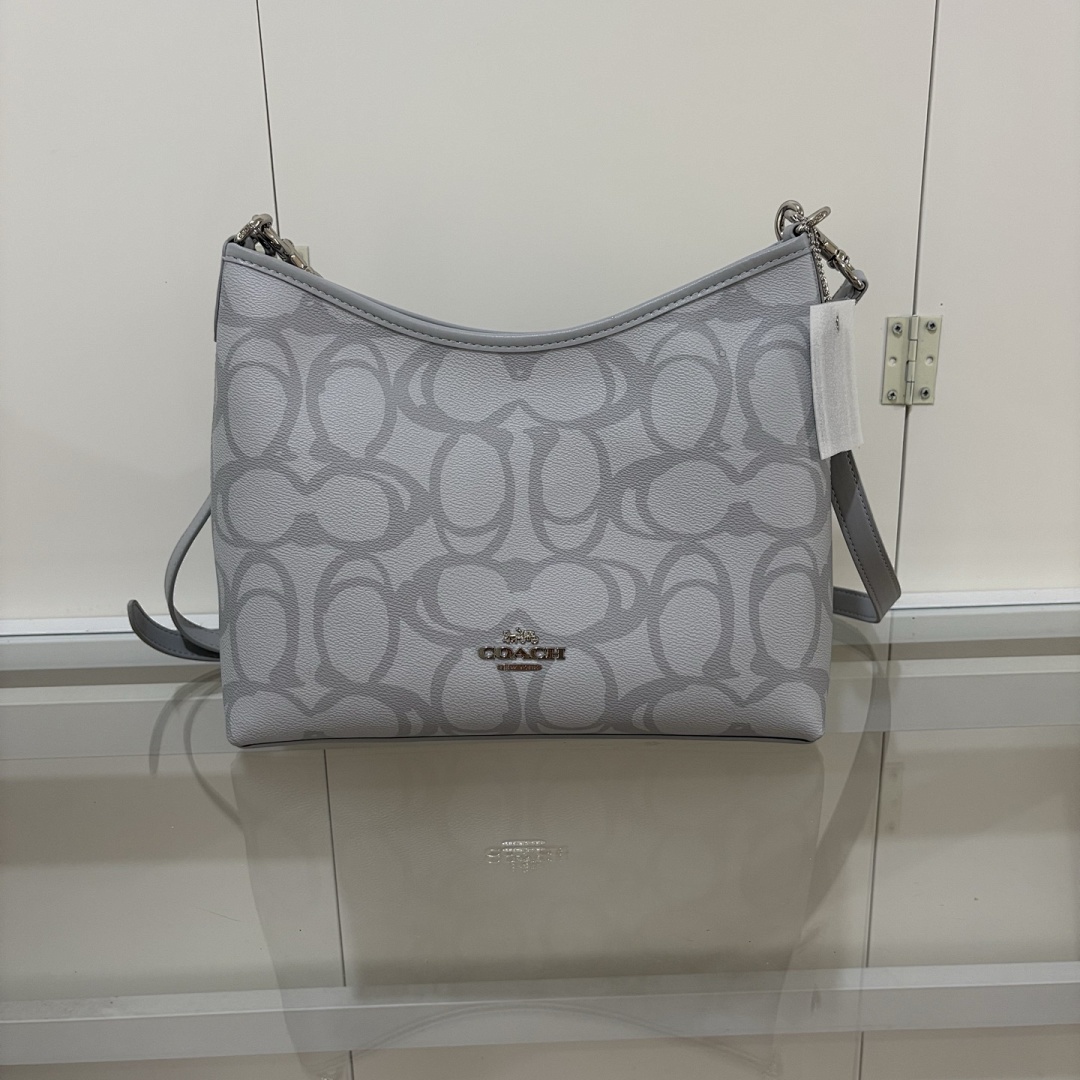 Coach Laurel Shoulder Bag · 5529 — תמונה 10