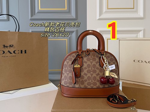 Coach Revel · 6392