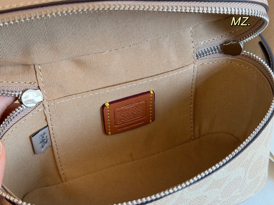 Coach Rainer Crossbody Bag 18 · 6391 — תמונה 5