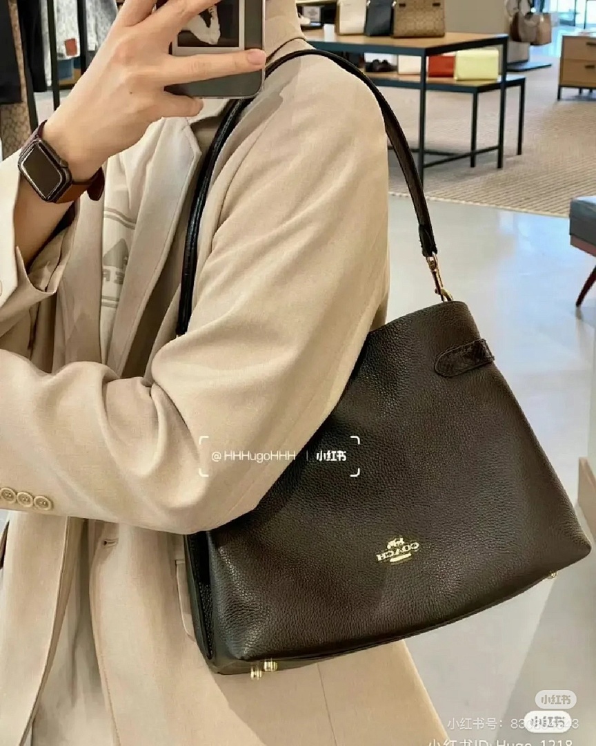 Coach Hanna Shoulder Bag · 4932 — תמונה 18