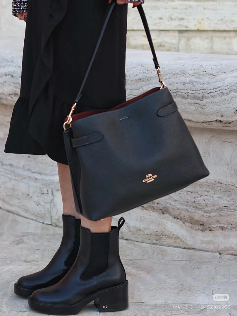 Coach Hanna Shoulder Bag · 4932 — תמונה 2