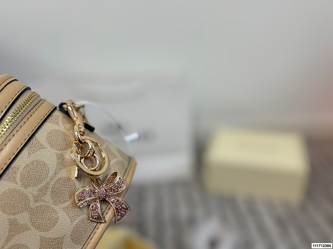 Coach Rainer Crossbody Bag 18 · 6086 — תמונה 13