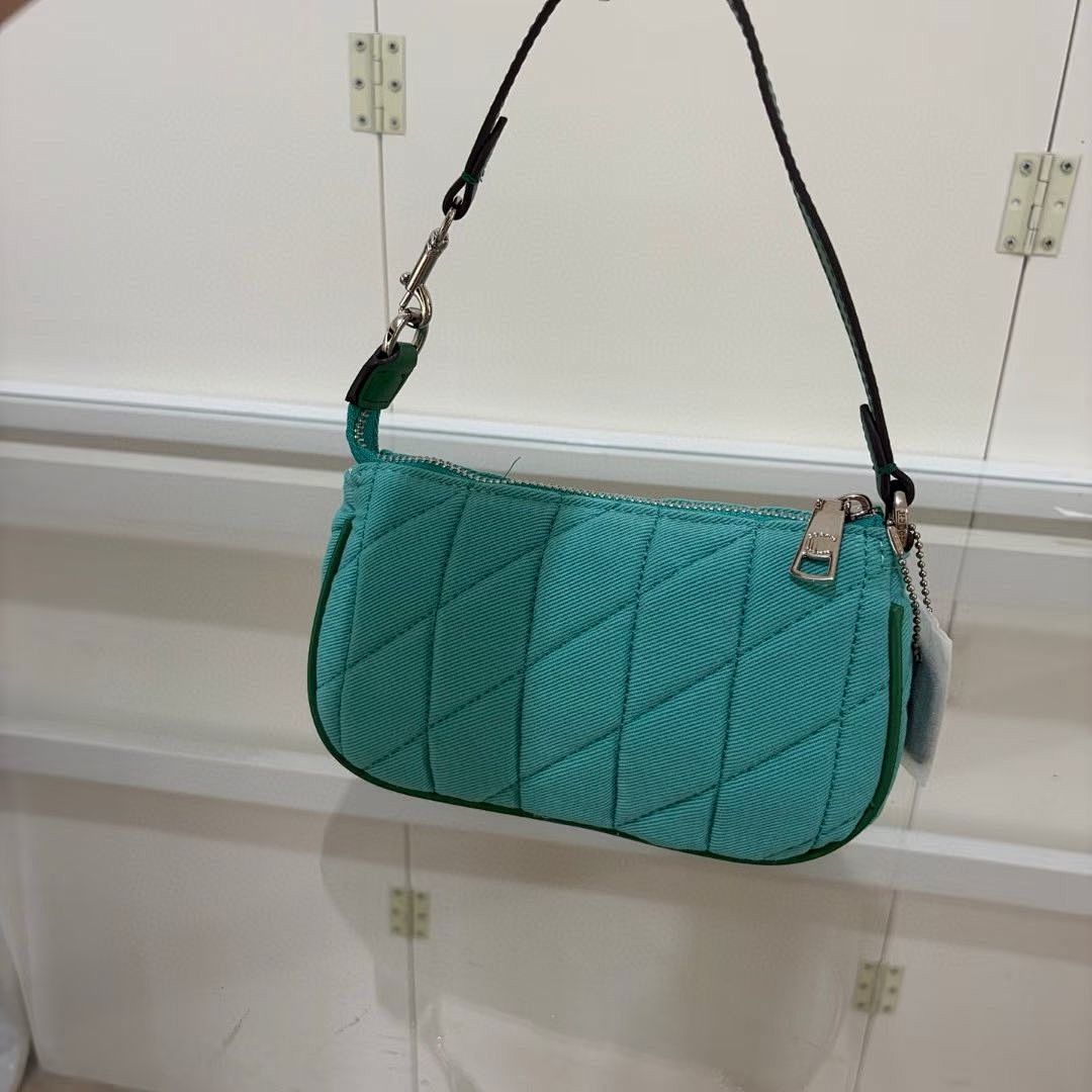 Coach Nolita 19 · 5531 — תמונה 8