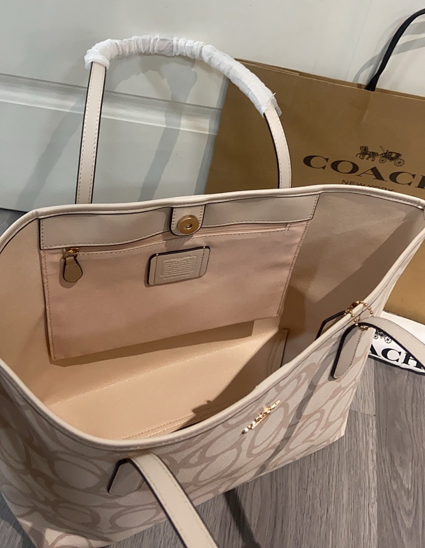 Coach City Tote · 5528 — תמונה 4