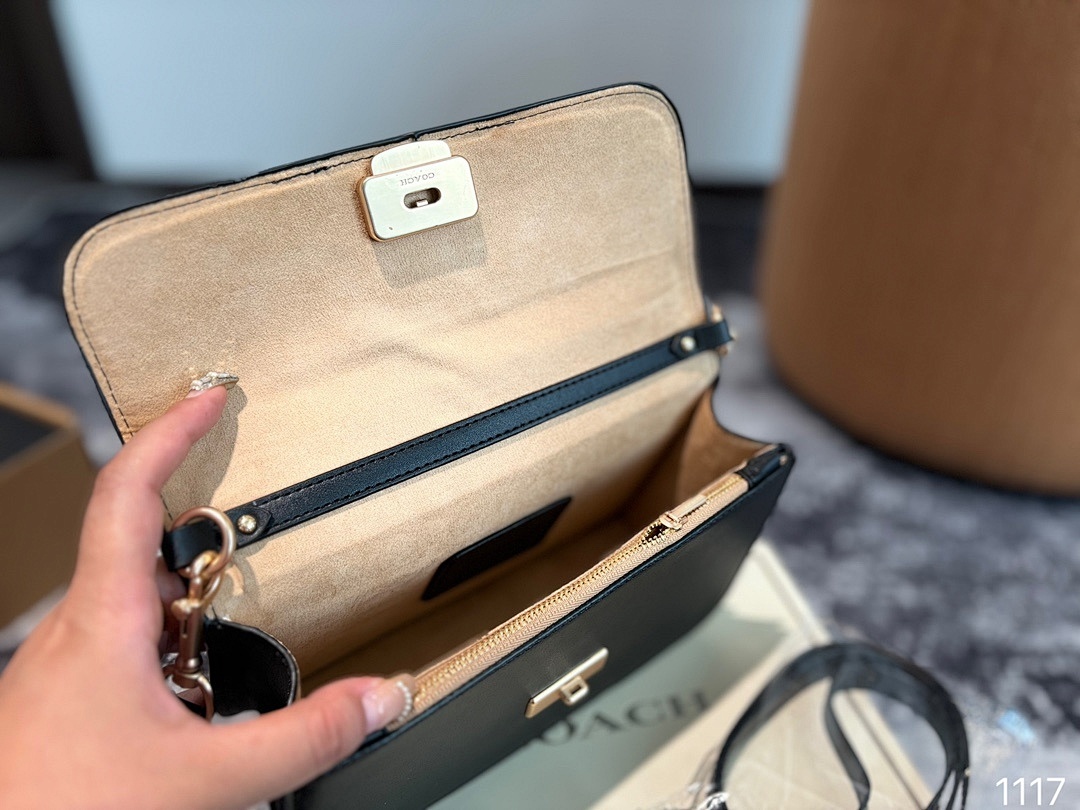 Coach Mini Brynn Crossbody · 5030 — תמונה 8