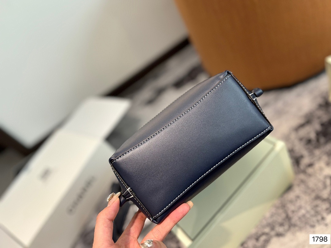 Coach Mollie Bucket Bag · 4927 — תמונה 18