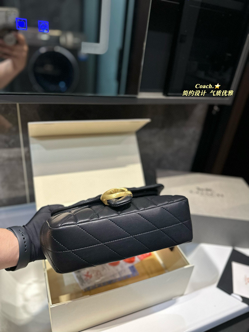 Coach Tabby Shoulder Bag · 5525 — תמונה 12