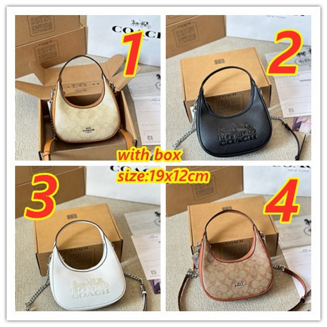 Coach Emily Shoulder Bag · 4704