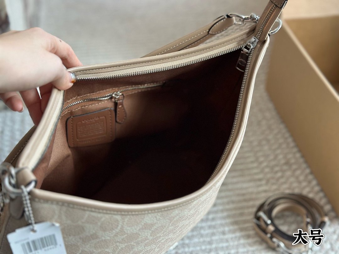 Coach Laurel Shoulder Bag · 5145 — תמונה 12