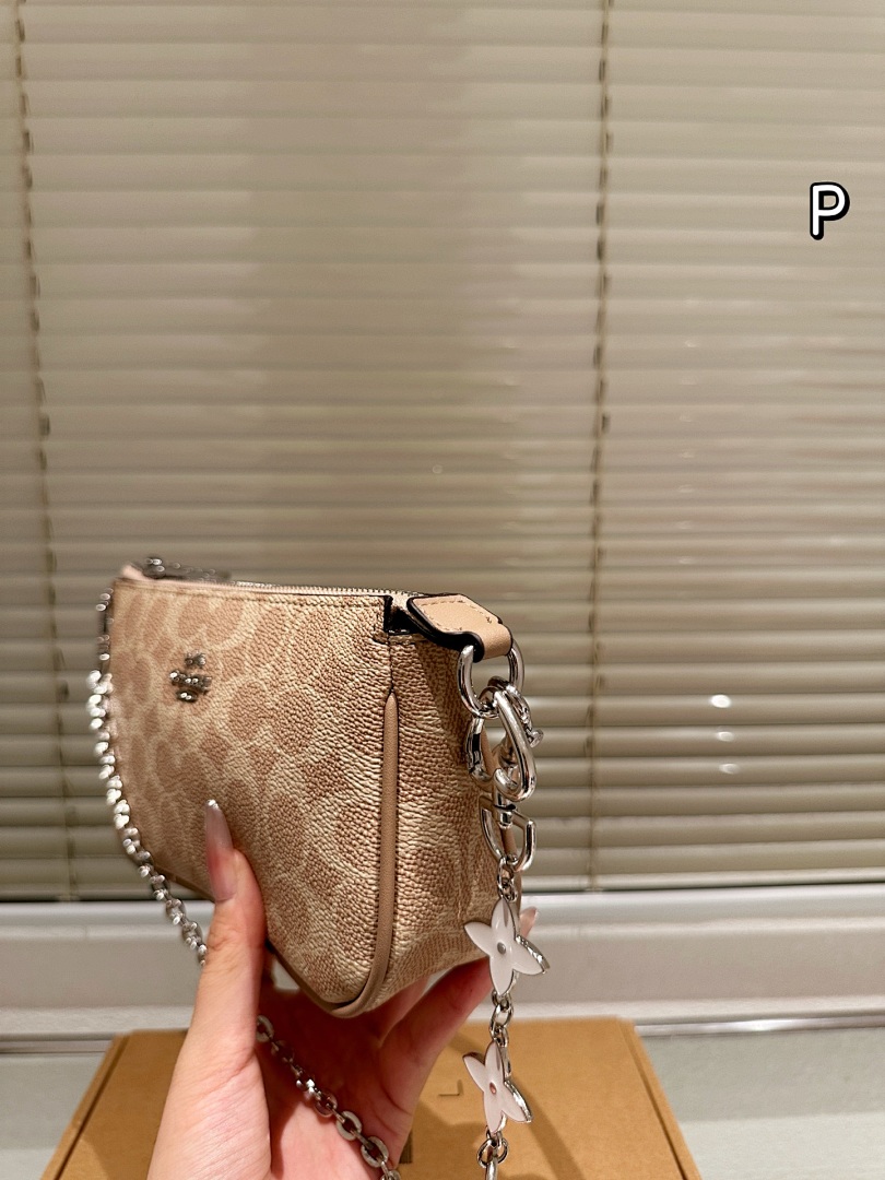 Coach Nolita 19 · 5765 — תמונה 8