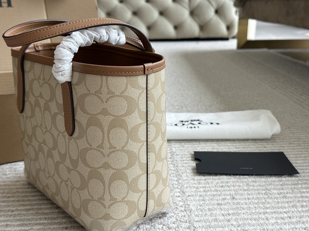 Coach City Tote · 5428 — תמונה 22