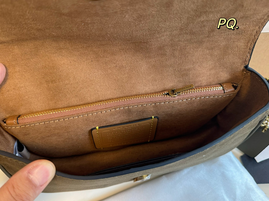 Coach Brook Flap Chain Bag · 6014 — תמונה 2