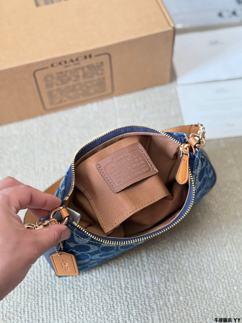 Coach Teri Shoulder Bag · 5155 — תמונה 6