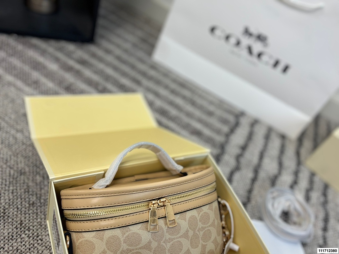 Coach Rainer Crossbody Bag 18 · 6086 — תמונה 17