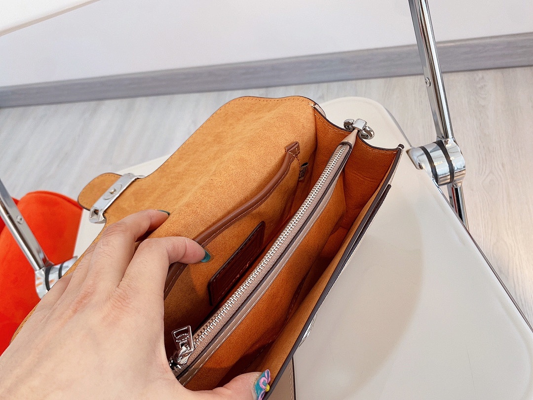 Coach Tabby Shoulder Bag 26 · 2976 — תמונה 6