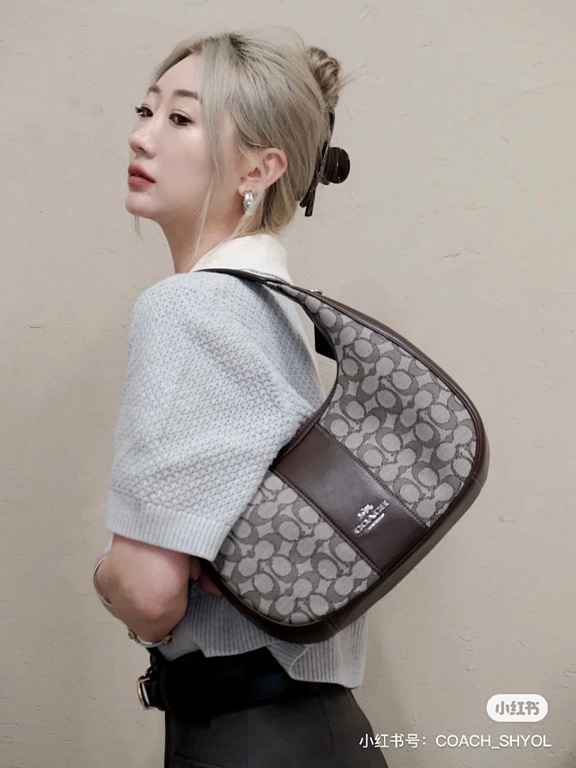 Coach Carmen Mini Crossbody · 4792 — תמונה 3