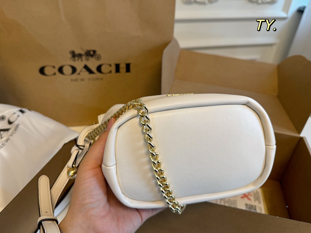Coach Faye Mini Drawstring Bag · 6094 — תמונה 6