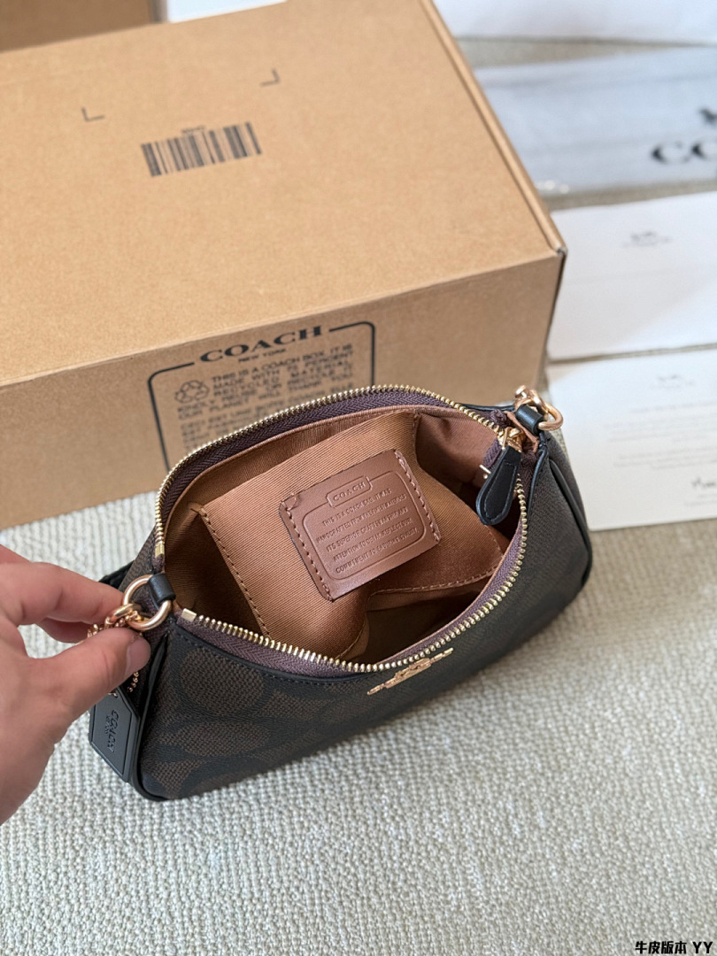 Coach Teri Shoulder Bag · 5155 — תמונה 10
