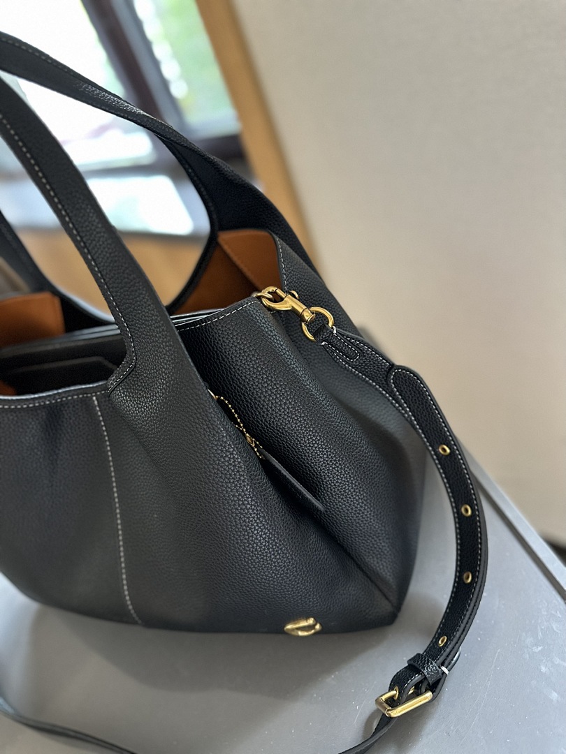 Coach Lana Shoulder Bag 23 · 5449 — תמונה 6