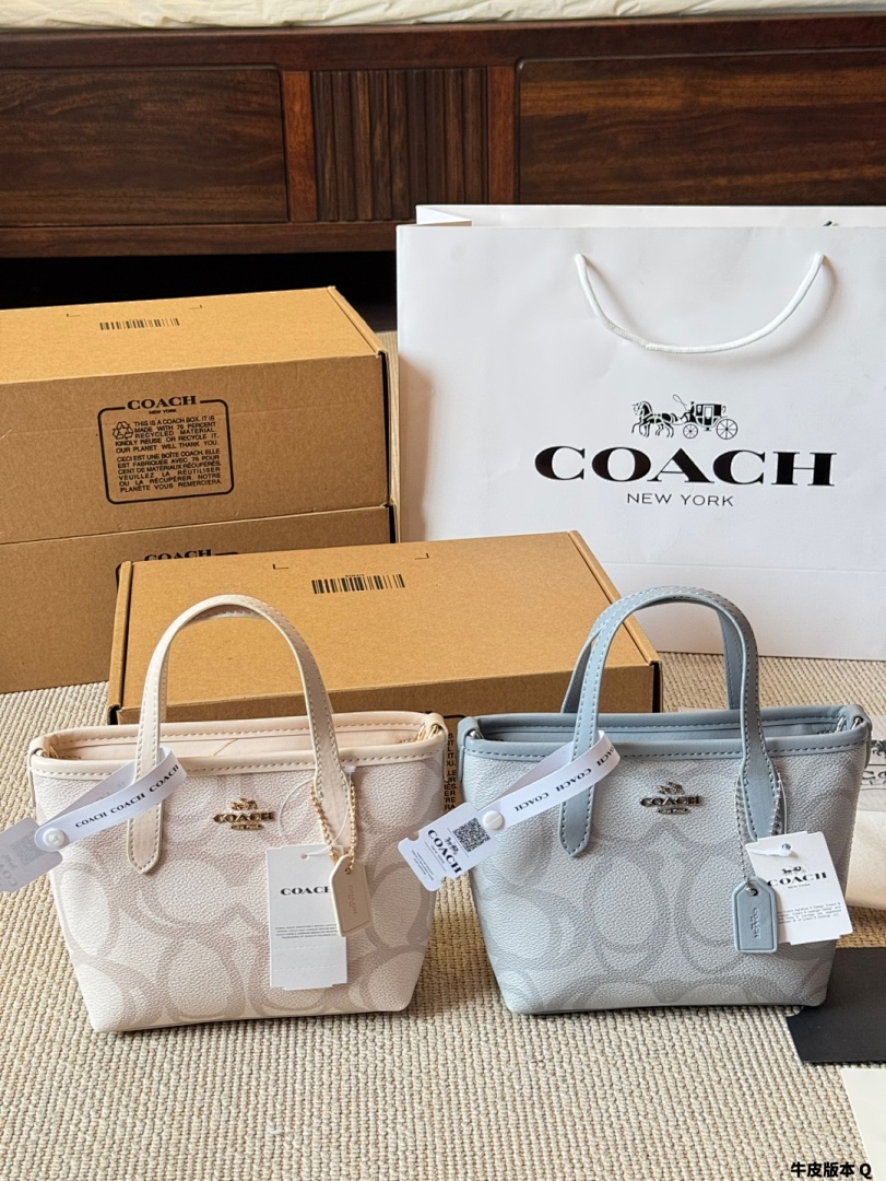 Coach City Mini Tote · 5551 — תמונה 2