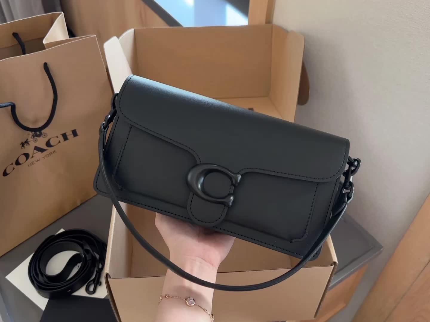 Coach Tabby Shoulder Bag 26 · 5015 — תמונה 2