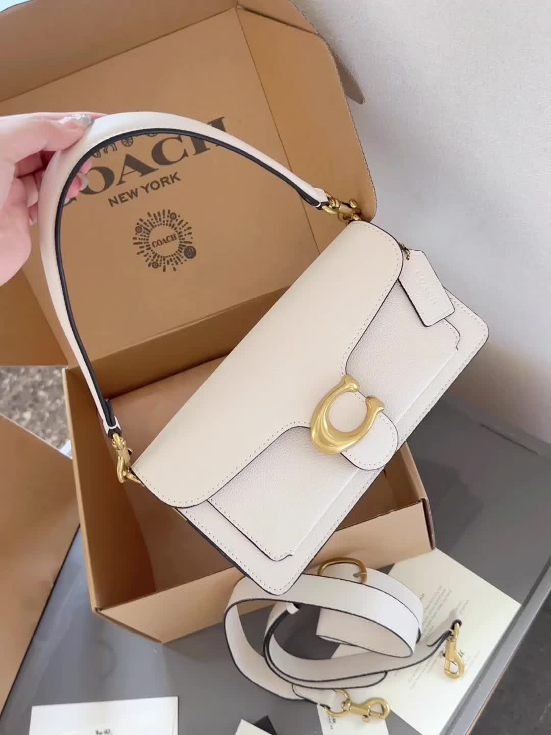Coach Tabby Shoulder Bag 26 · 5015 — תמונה 3