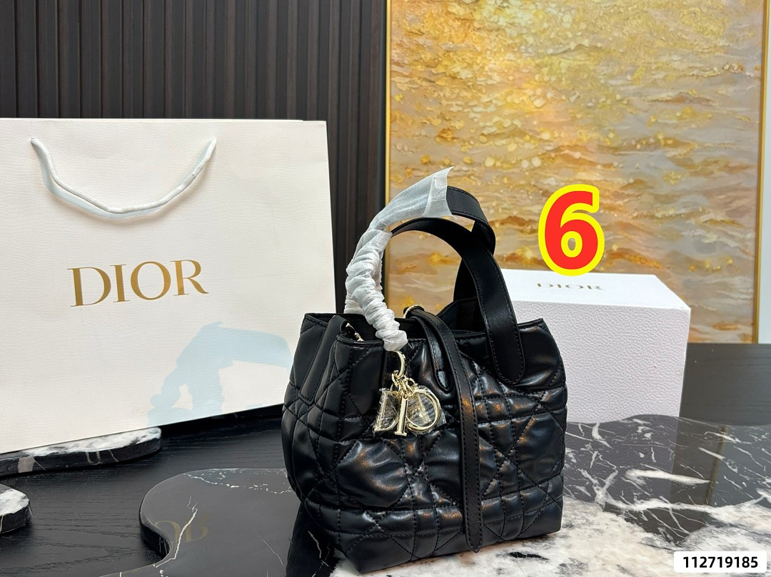 Dior Toujours · 6427 — תמונה 14