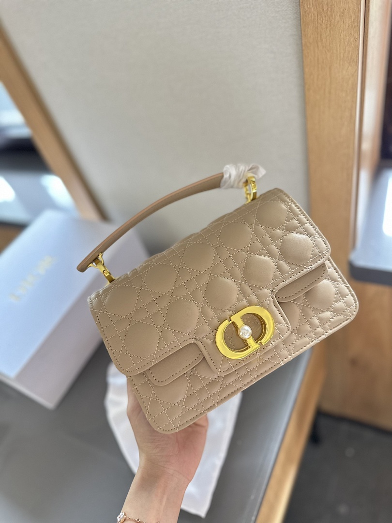 Dior Jolie · 4960 — תמונה 10
