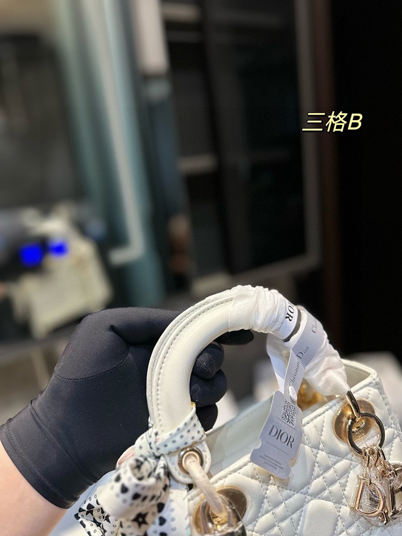 Lady Dior · 4682 — תמונה 12