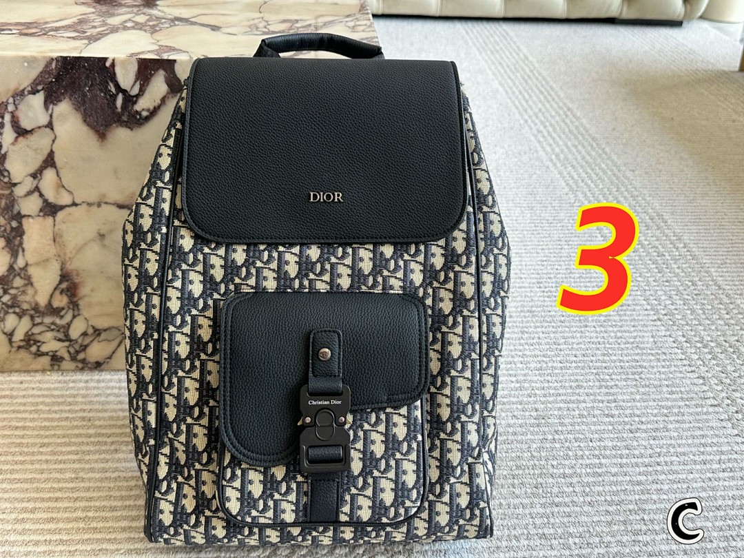 Dior Saddle Backpack with Flap · 5522 — תמונה 2