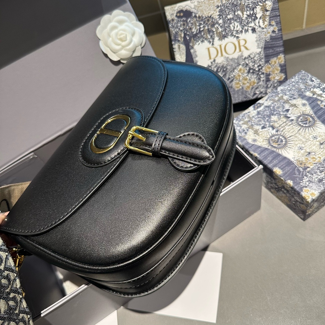 Dior Bobby · 4667 — תמונה 7