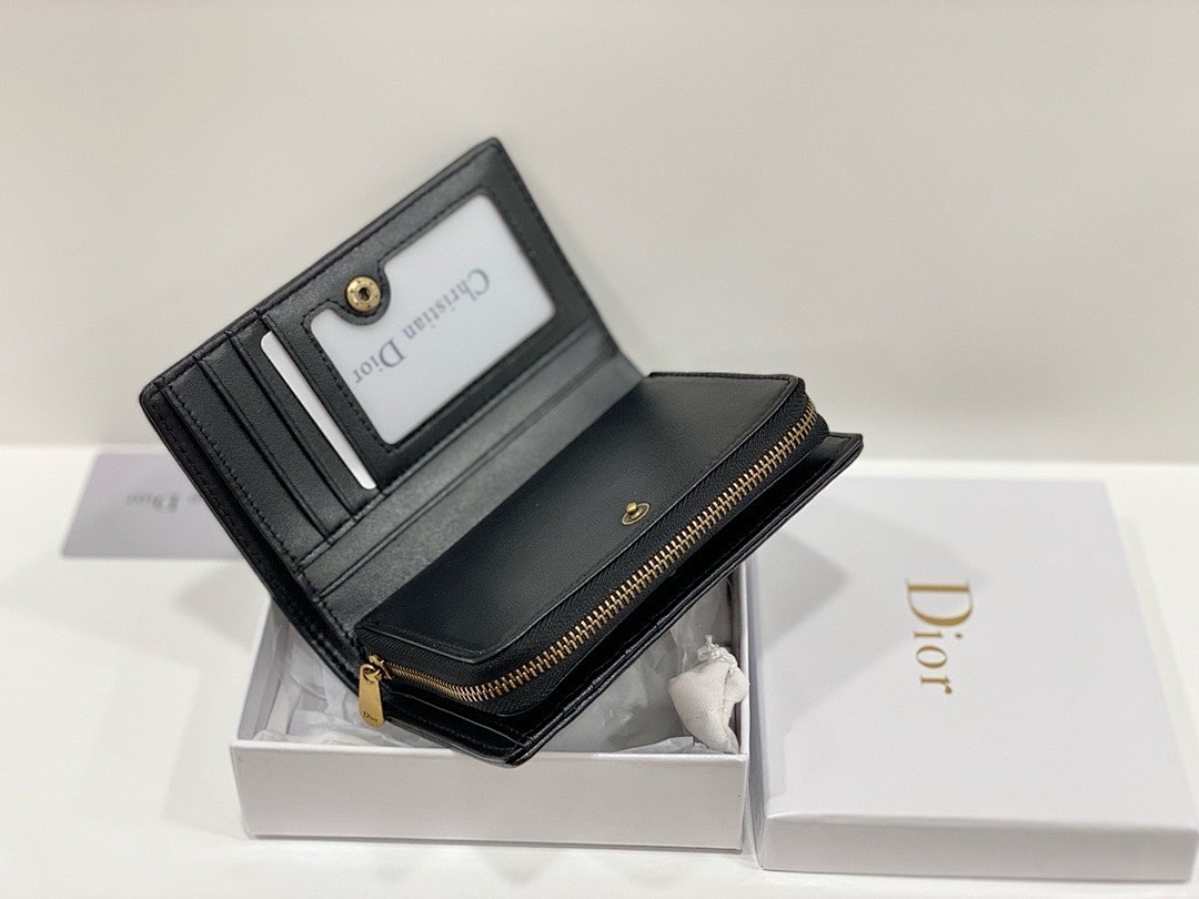 Dior 30 Montaigne · 5488 — תמונה 40