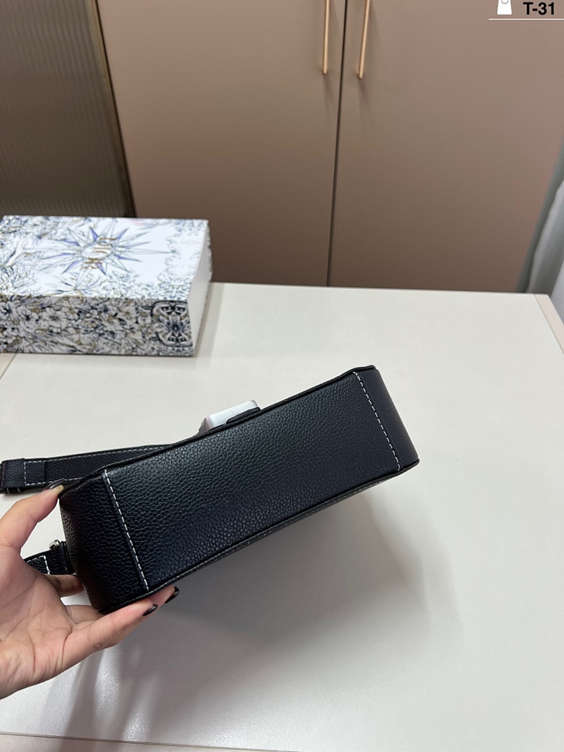 Dior Saddle Messenger Bag · 5844 — תמונה 10