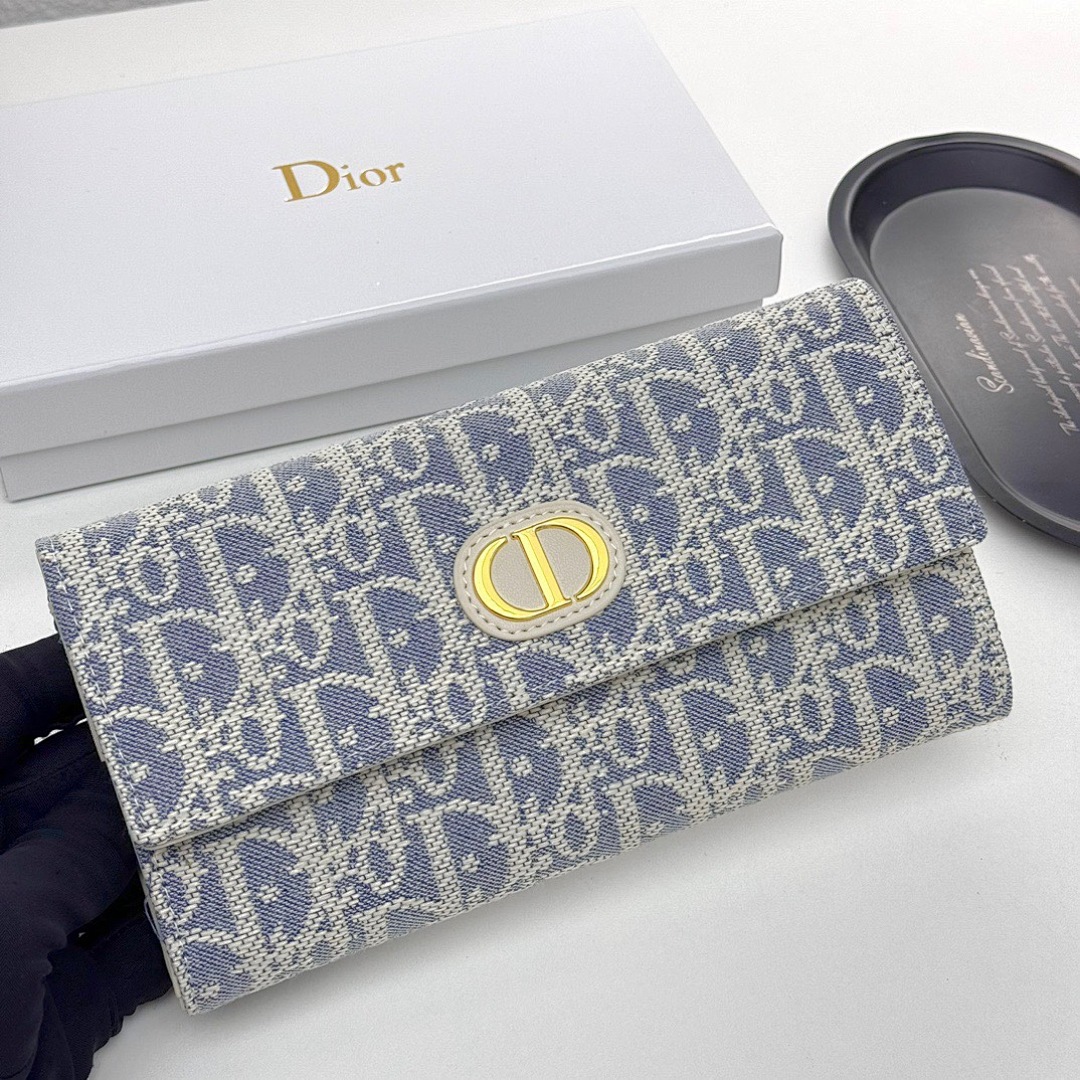 Dior 30 Montaigne · 5519 — תמונה 27
