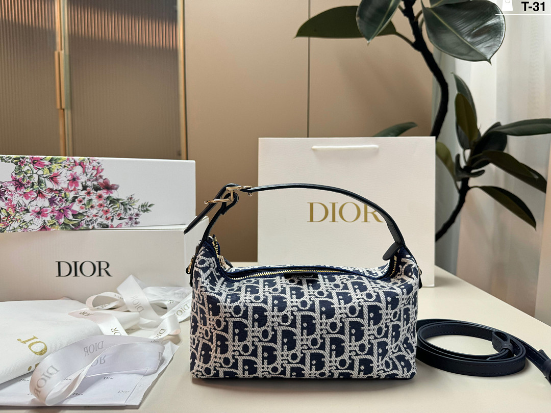 Dior D-Journey Bag · 6426 — תמונה 4